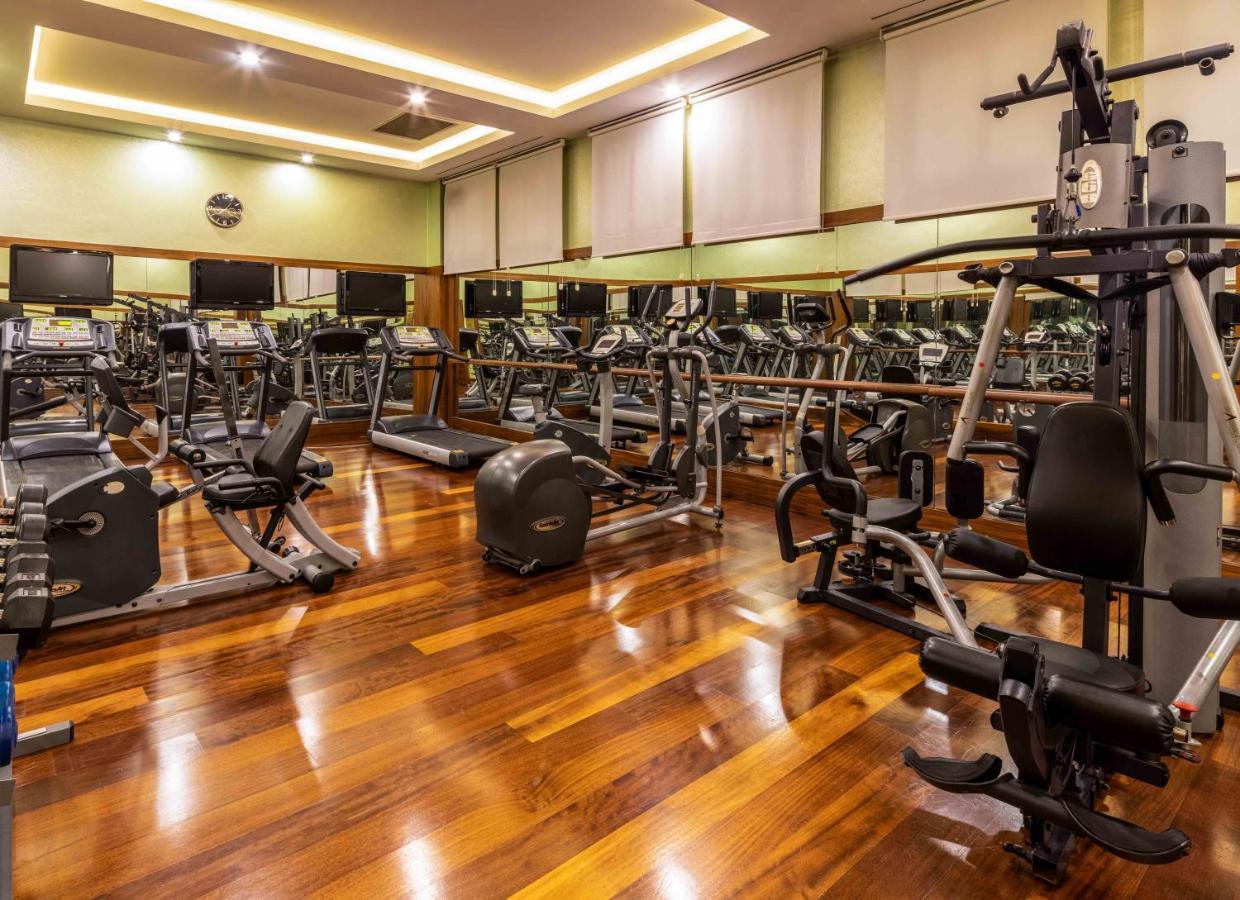Hotel Celik Palas Convention Center & Thermal Spa Bursa Exteriér fotografie A gym in a hotel