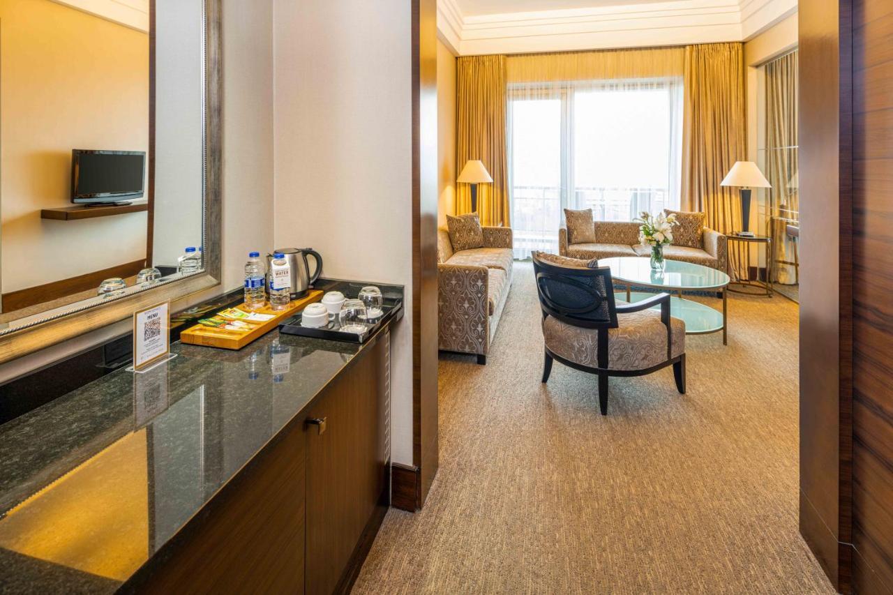 Hotel Celik Palas Convention Center & Thermal Spa Bursa Exteriér fotografie A suite at the hotel