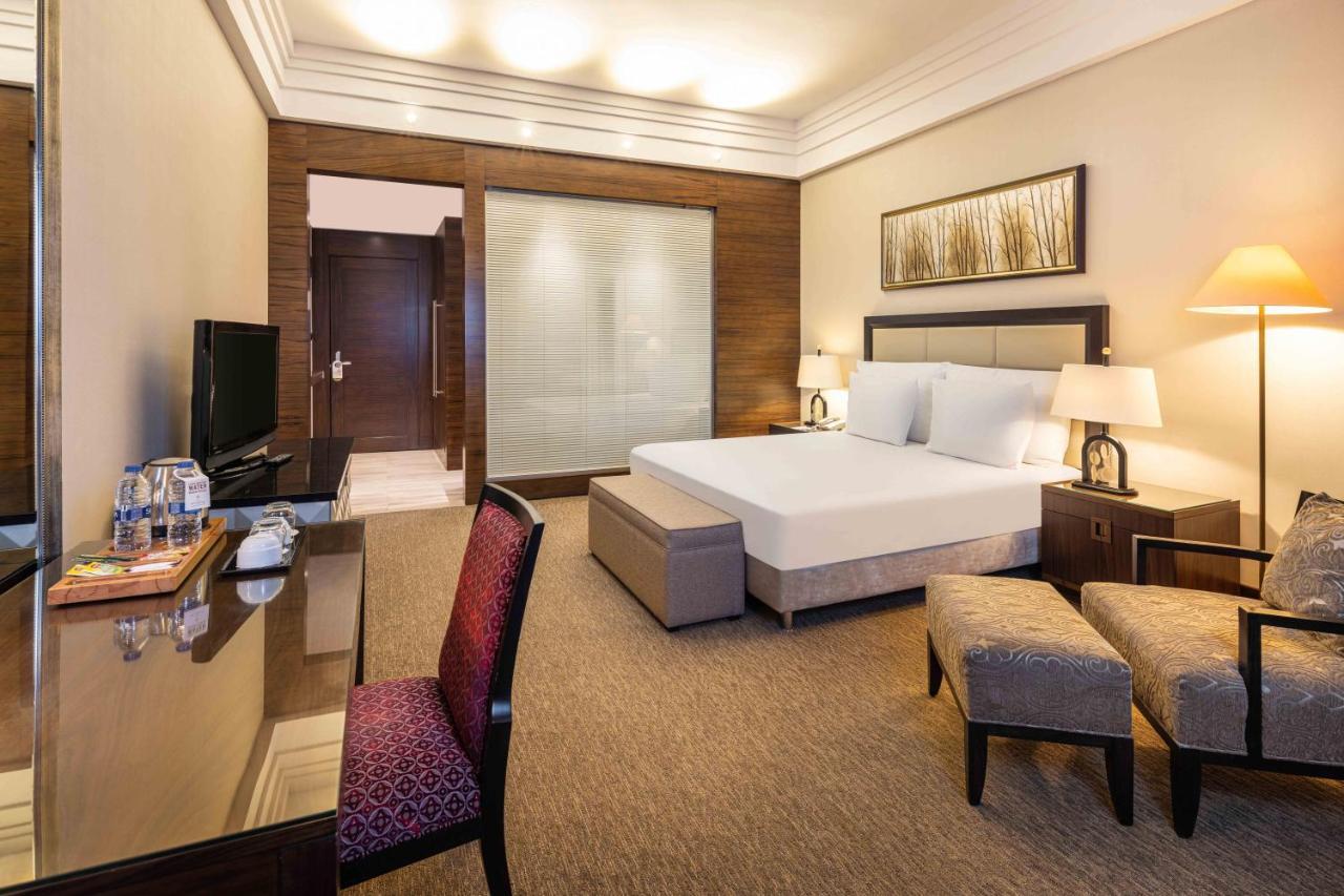 Hotel Celik Palas Convention Center & Thermal Spa Bursa Exteriér fotografie A room at the hotel