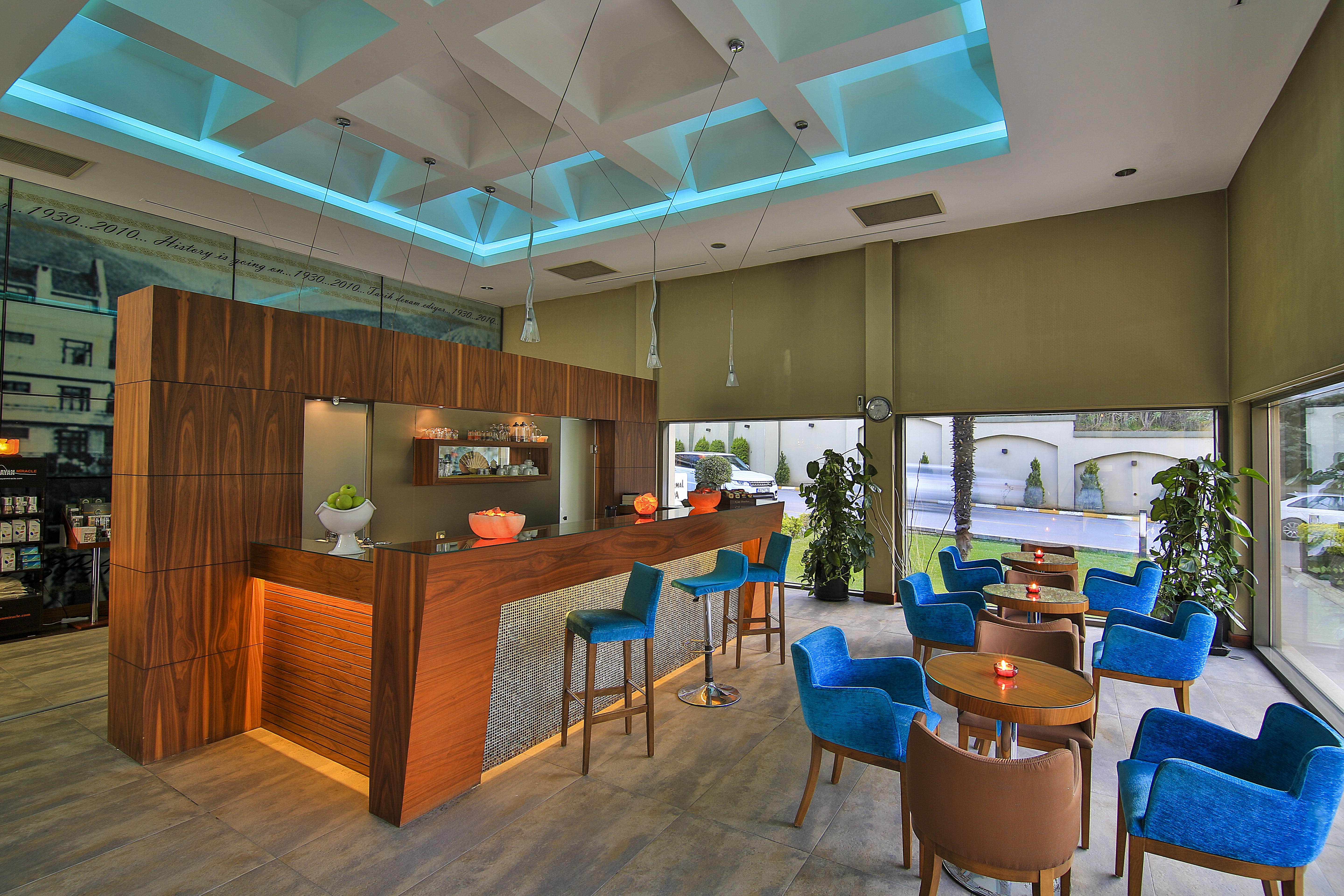 Hotel Celik Palas Convention Center & Thermal Spa Bursa Exteriér fotografie The lounge at the airport